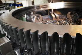 Шлифовальные зубья опорно-поворотного механизма