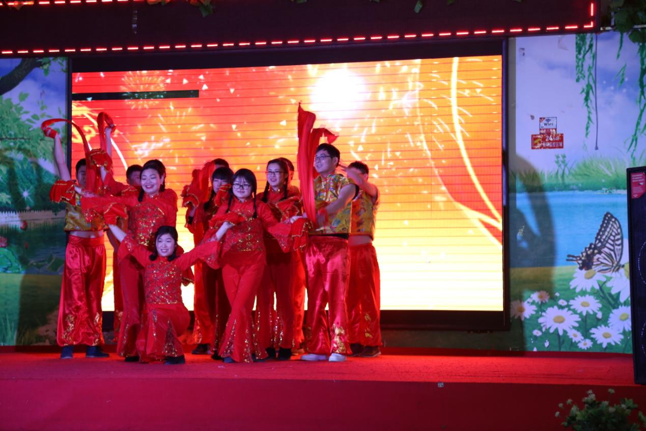 вступительный танец 'Хорошее начало'